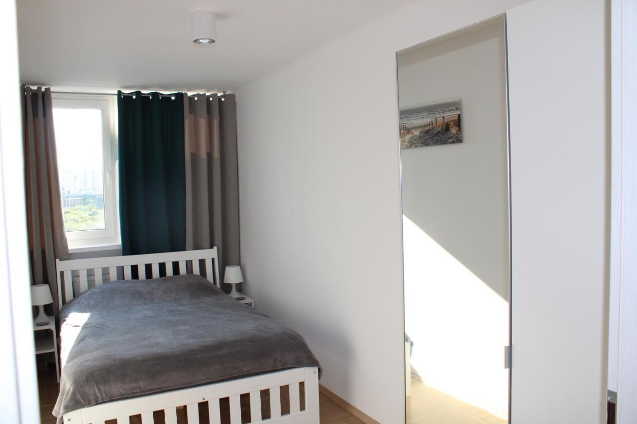 Strict Center Warsaw Comfortable Apartment, 10Th-Floor With Beautiful View On The Park And Skyscrapers, Free Wifi, Self Check-In/Out Esterno foto